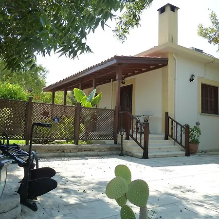Vilă Farm House